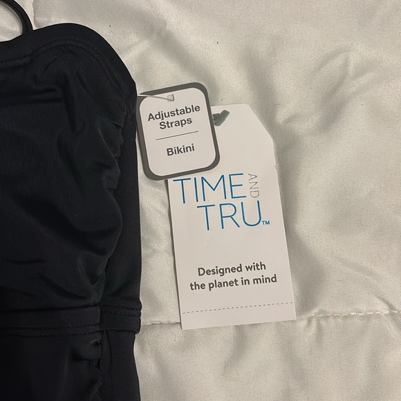 NWT black one piece swimsuit - Picture 8 of 10